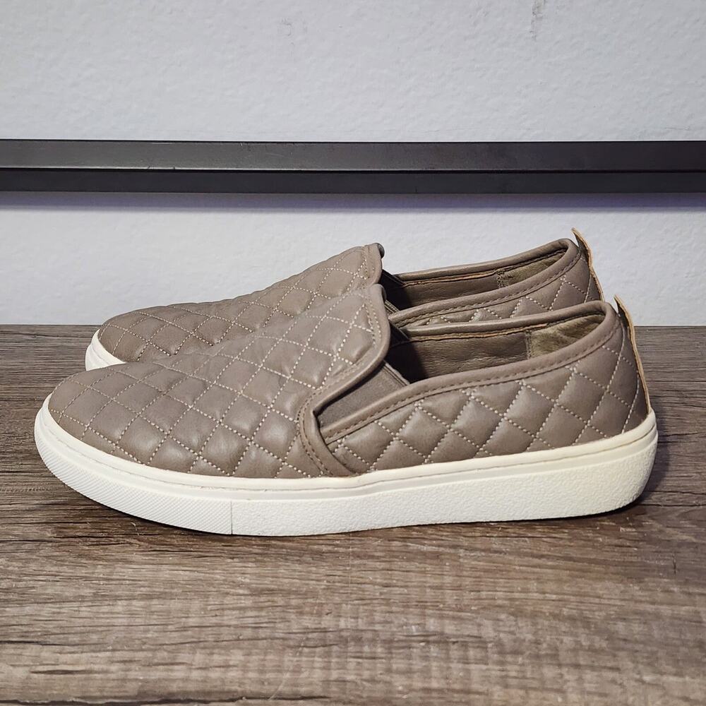 Skechers Goldie Pillow Top Women's Casual Comfort Slip-On Shoes Size 9 Beige